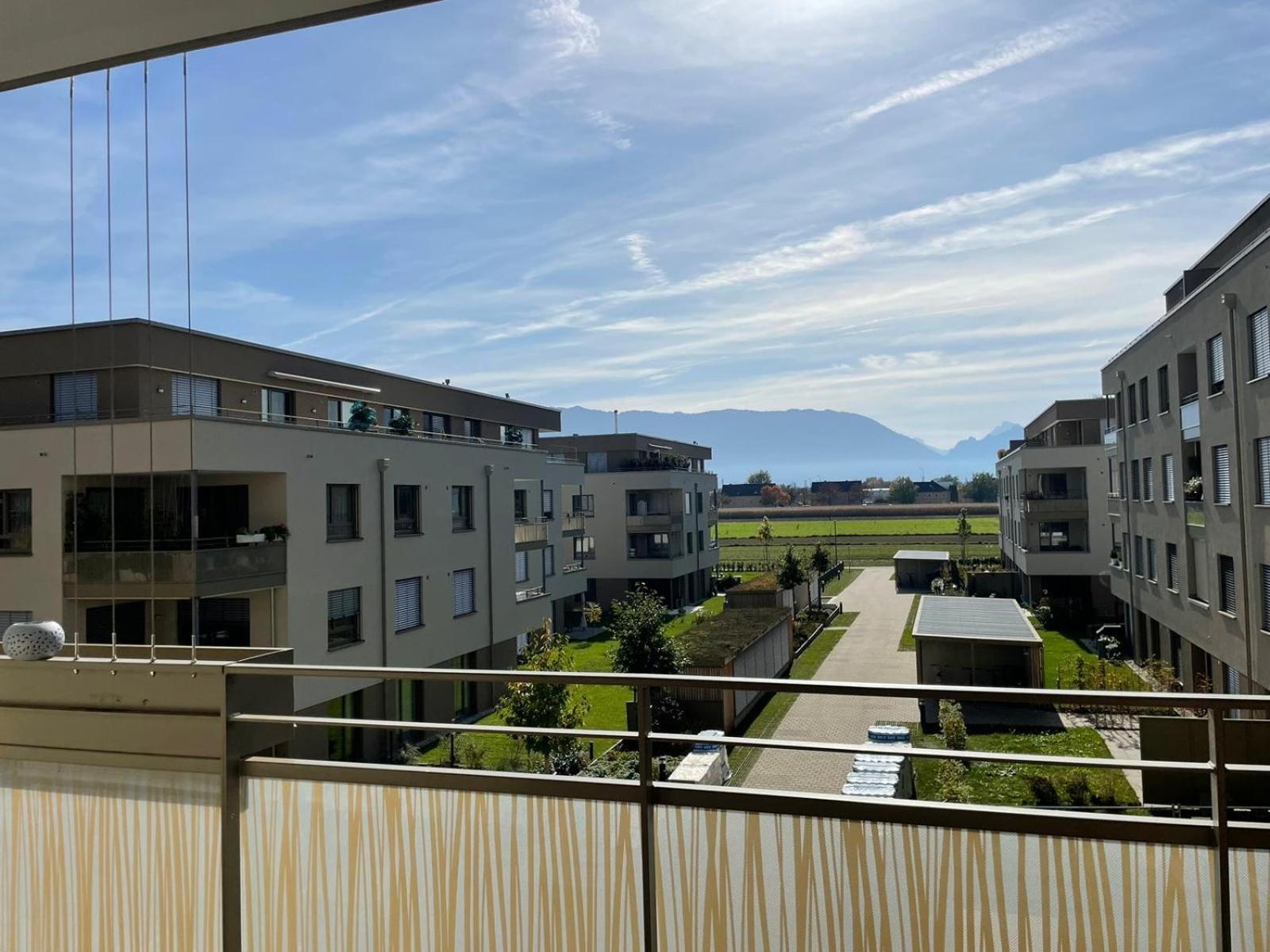 פריילאסינג Neu, Zentral, Schoen, Bergblick, Suedterrasse מראה חיצוני תמונה